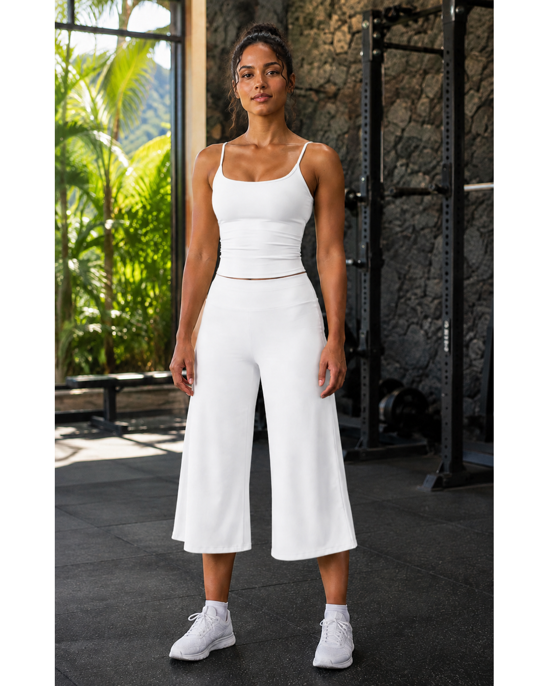 Atlas 11 — Tenue fitness femme — Blanc — format 4:5