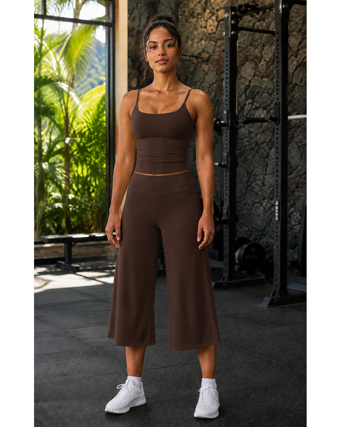 Atlas 11 — Tenue fitness femme — Chocolat — format 4:5